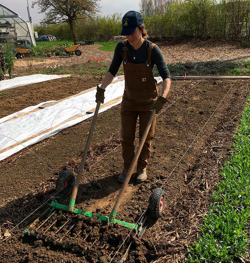 Claire-gardening